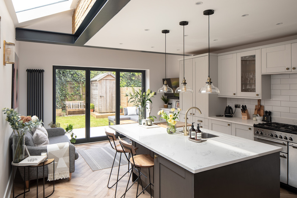 The Dos and Don'ts of Kitchen Extensions: Design and Functionality